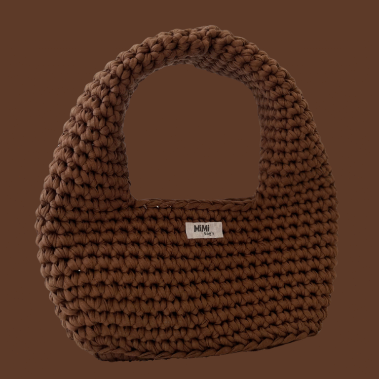 Svetlo rjava torbica Elegant arc mimibags na nevtralnem ozadju